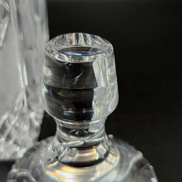Sparkling Crystal Cut Crystal Decanter w Etched Floral Pattern Pinwh & Star Patt - Picture 11 of 13